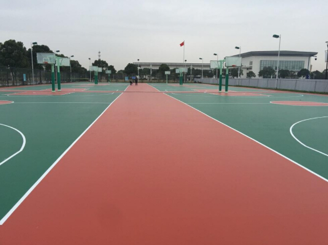 對(duì)于學(xué)校塑膠跑道應(yīng)當(dāng)購(gòu)買什么性能的材料 對(duì)于學(xué)校塑膠跑道應(yīng)當(dāng)購(gòu)買什么性能的材料